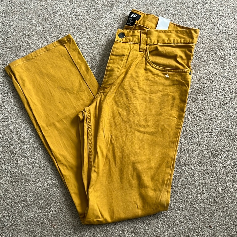 Mustard skinny jeans